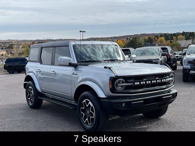 Used 2023 Ford Bronco Outer Banks AWD/4WD image 9