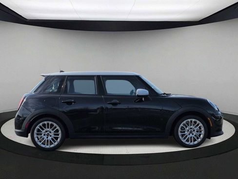 Used 2025 MINI Cooper S image 9