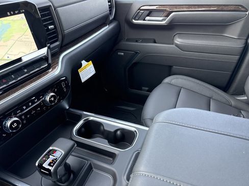 New 2026 GMC Sierra 1500 Elevation w/ Elevation Premium Package image 24