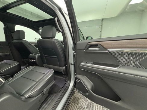 New 2026 GMC Acadia Denali w/ Super Cruise Package image 42