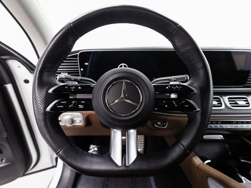 Used 2024 Mercedes-Benz GLS 450 4MATIC w/ AMG Line Exterior image 12