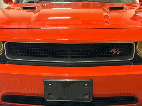Used 2013 Dodge Challenger R/T image 40