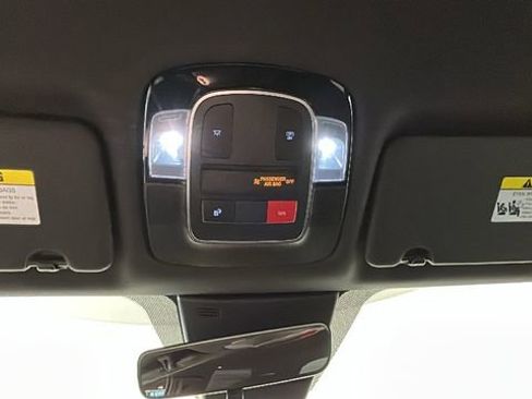 Certified 2025 Hyundai Santa Cruz SEL FWD image 26