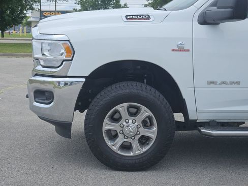 Used 2024 RAM 2500 Big Horn AWD/4WD image 6