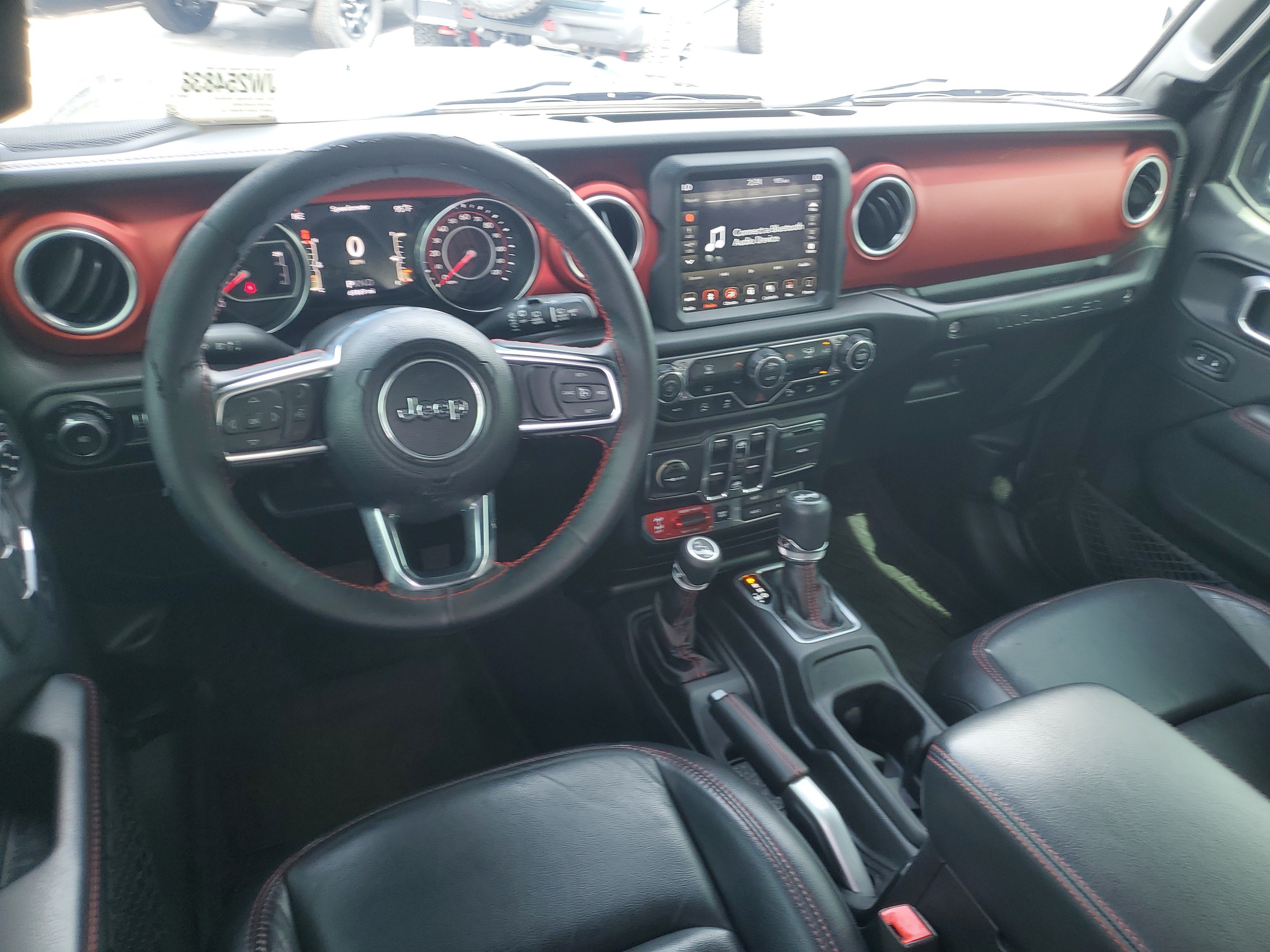 Used 2018 Jeep Wrangler Unlimited Rubicon AWD/4WD image 9
