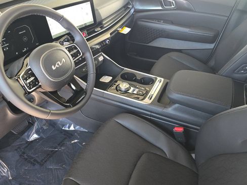 New 2026 Kia Carnival SX w/ SX Dark Edition Package FWD image 7