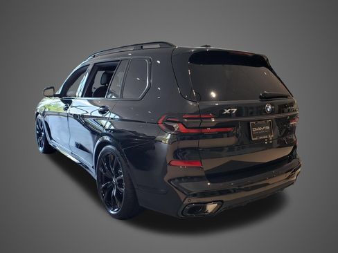 New 2027 BMW X7 xDrive40i w/ M Sport Package AWD/4WD image 8