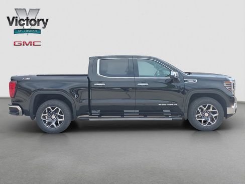 New 2026 GMC Sierra 1500 SLT w/ SLT Premium Plus Package AWD/4WD image 18