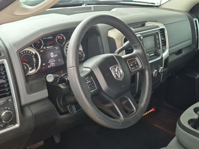 Used 2013 RAM 1500 Classic SLT w/ Premium Display Pkg RWD image 9
