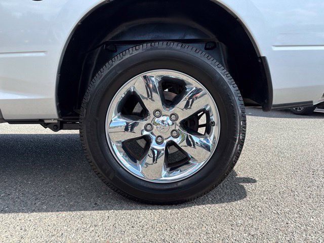 Used 2019 RAM 1500 Big Horn AWD/4WD image 15
