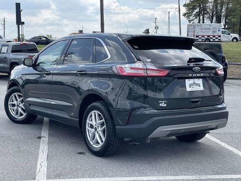 Used 2024 Ford Edge SEL image 4