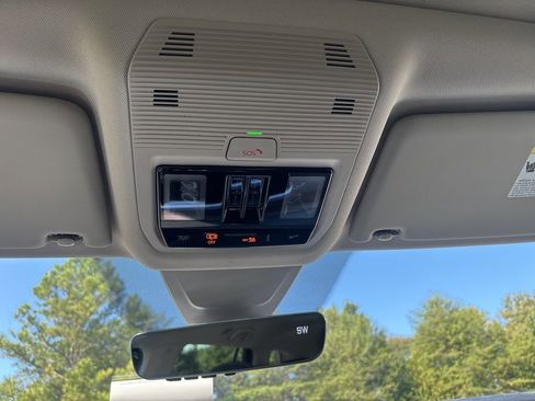 New 2026 Volkswagen Atlas SEL image 20