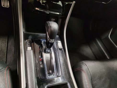 Used 2017 Honda Accord Sport Special Edition image 8