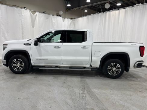 Certified 2024 GMC Sierra 1500 SLT w/ SLT Convenience Package AWD/4WD image 2