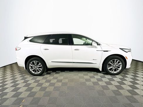 Used 2023 Buick Enclave Avenir w/ Avenir Technology Package AWD/4WD image 13