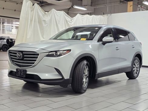 Used 2018 MAZDA CX-9 Touring image 10