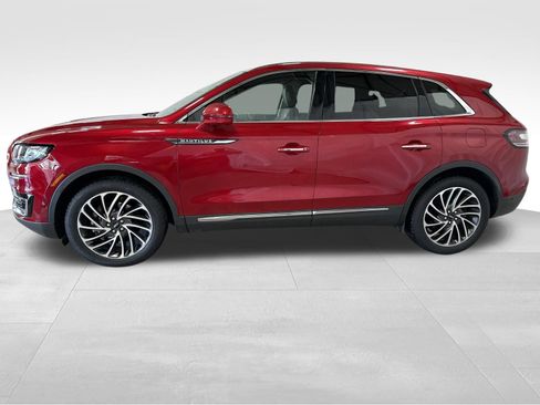 Used 2020 Lincoln Nautilus Reserve AWD/4WD image 5