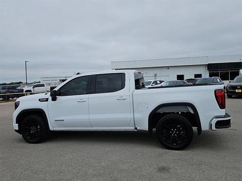 Used 2025 GMC Sierra 1500 Elevation RWD image 2