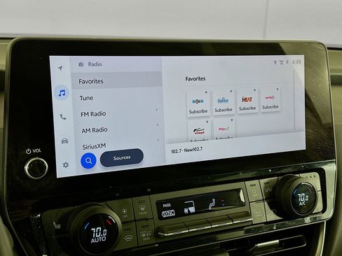 Used 2025 Toyota Grand Highlander AWD image 21