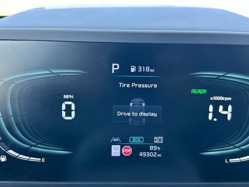 Certified 2024 Kia Niro LX FWD image 23
