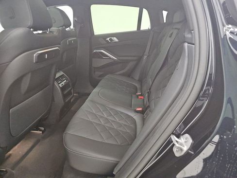 Used 2026 BMW X6 xDrive40i image 12