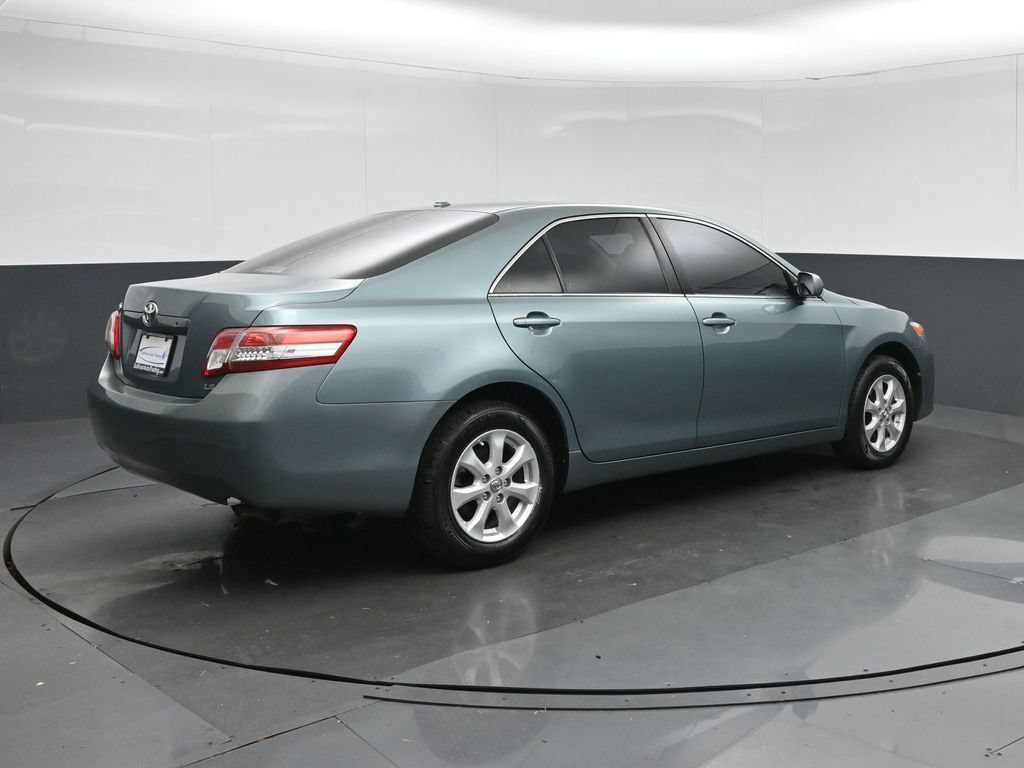 Used 2011 Toyota Camry LE w/ LE Extra-Value Pkg FWD image 7