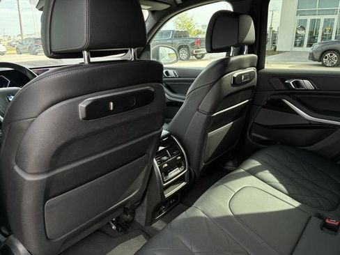 Used 2024 BMW X5 sDrive40i RWD image 17