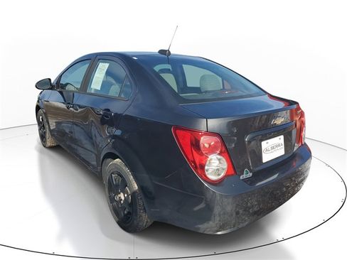 Used 2016 Chevrolet Sonic LS image 3