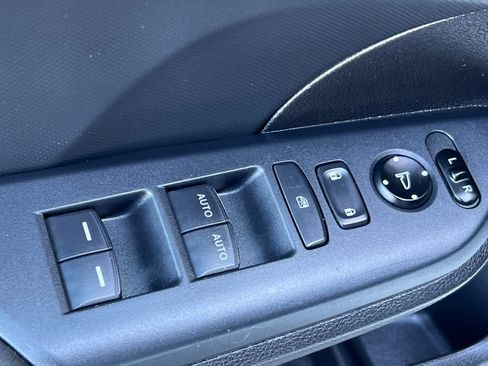 Used 2019 Honda Civic Sport image 13