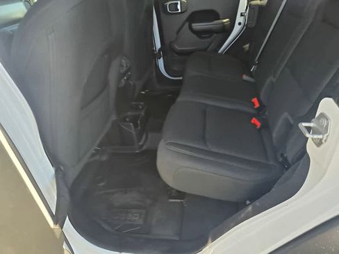 Used 2021 Jeep Wrangler Unlimited Sport AWD/4WD image 12