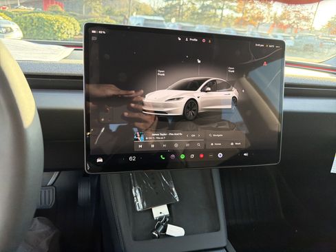 Used 2025 Tesla Model 3 Long Range image 6