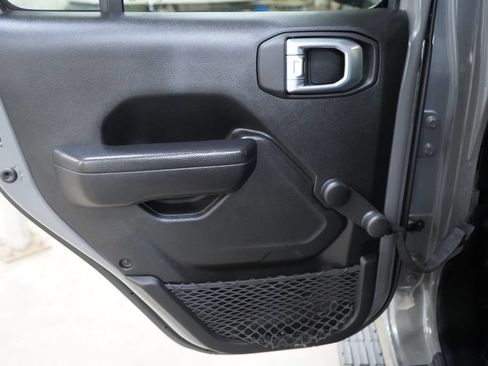 Used 2021 Jeep Wrangler Unlimited Sport AWD/4WD image 26