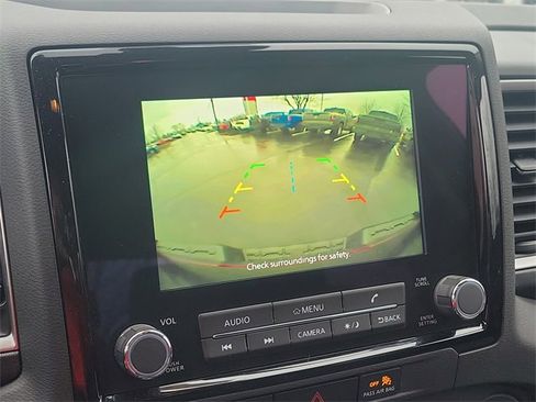 Certified 2024 Nissan Frontier SV w/ Hardbody Edition image 29