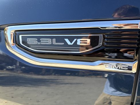 Used 2020 GMC Sierra 1500 SLT w/ SLT Premium Plus Package image 12