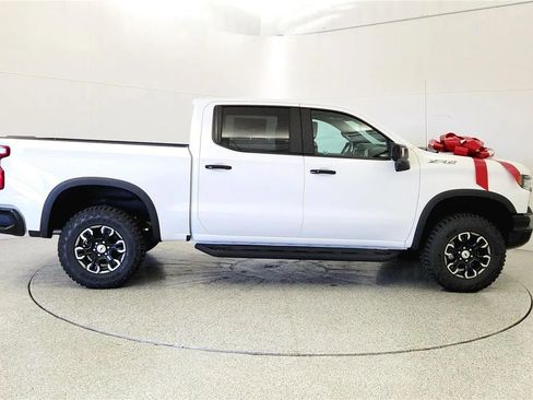 New 2026 Chevrolet Silverado 1500 ZR2 AWD/4WD image 8