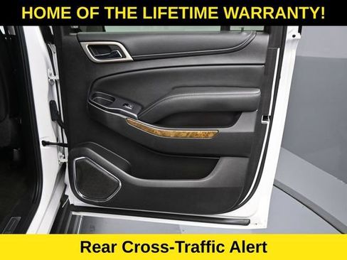 Used 2016 GMC Yukon XL Denali w/ Open Road Package AWD/4WD image 49