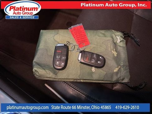 Used 2019 Jeep Grand Cherokee Overland image 25