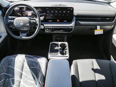 New 2025 Hyundai Ioniq 5 SEL image 14