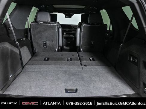 Used 2022 Cadillac Escalade Sport w/ LPO, Illumination Package image 36