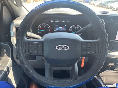 Used 2024 Ford F250 XLT w/ FX4 Off-Road Package AWD/4WD image 8