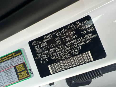 New 2026 Hyundai Elantra SEL Sport Premium FWD image 31