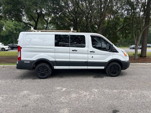Used 2016 Ford Transit 250 130 Low Roof w/ Exterior Upgrade Package RWD image 5