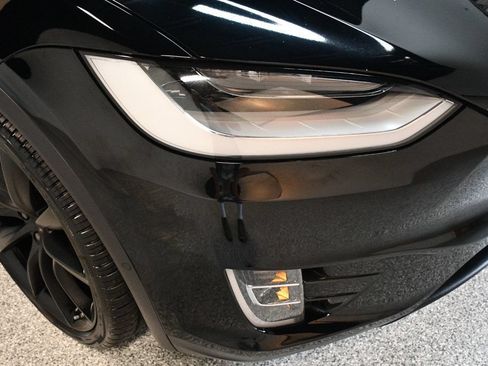 Used 2020 Tesla Model X Performance AWD/4WD image 10