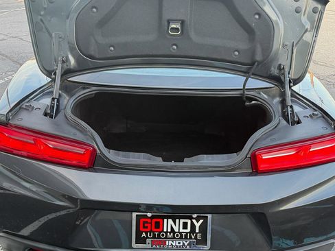 Used 2016 Chevrolet Camaro LT w/ Technology Package image 24