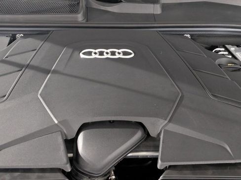 Certified 2025 Audi Q7 3.0T Premium Plus image 23