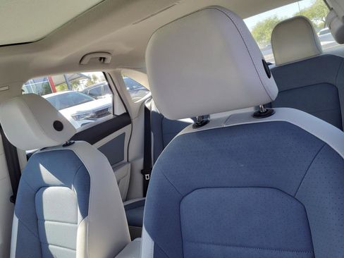 New 2025 Volkswagen Jetta SE image 20