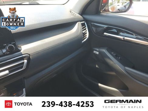 Used 2023 Kia Seltos SX AWD/4WD image 36