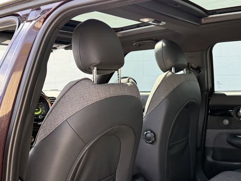 Used 2016 MINI Cooper Clubman image 21