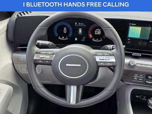 Certified 2025 Hyundai Kona SEL AWD/4WD image 29