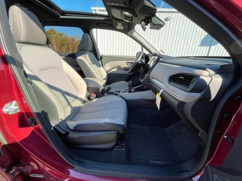 Certified 2025 Subaru Forester Premium w/ Protection Package image 26